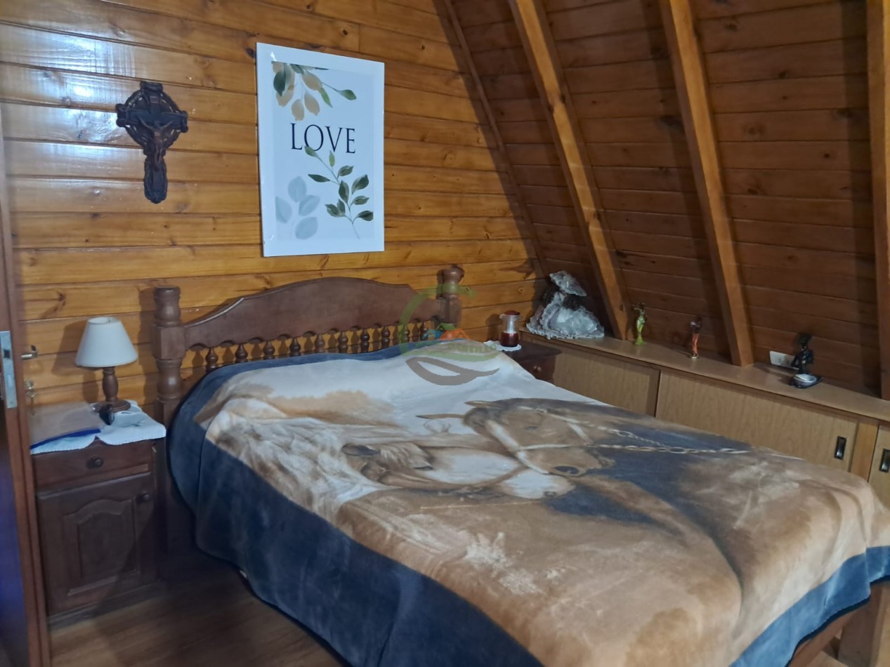 Casa tipo cabaña con pileta - Trelew