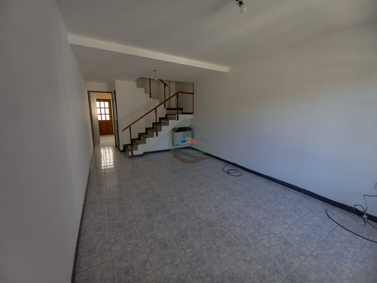 Duplex - Barrio Los Olmos - Trelew