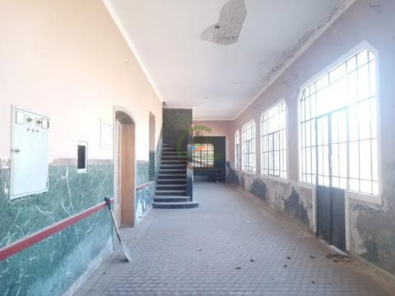 Hotel a restaurar - La Falda