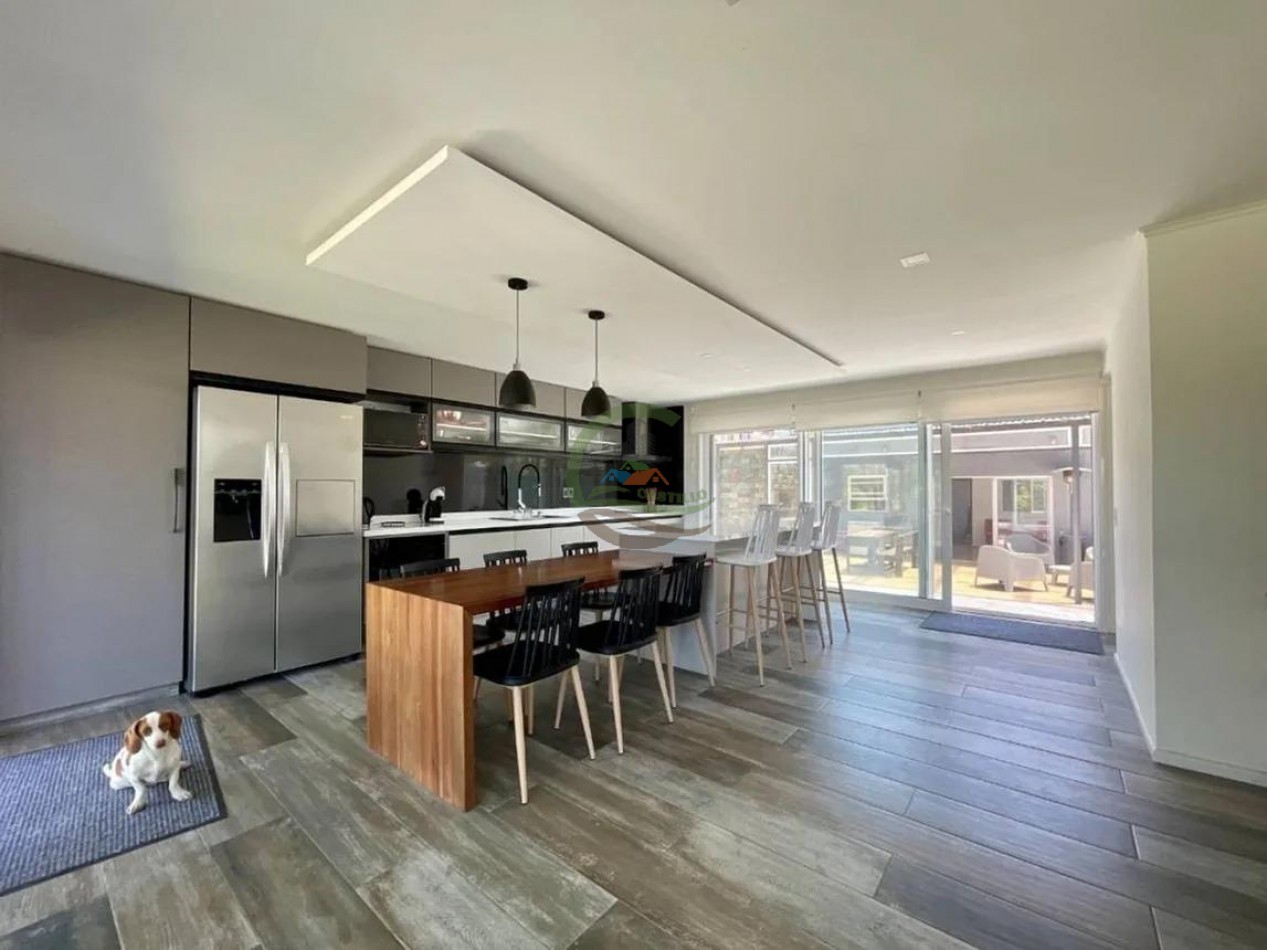 Casa 270m2 - Canelones Uruguay