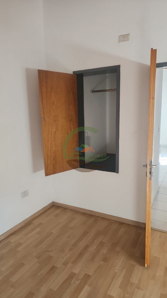 Departamento 2 Ambientes - Calle 72 entre 1 y 2 - La Plata