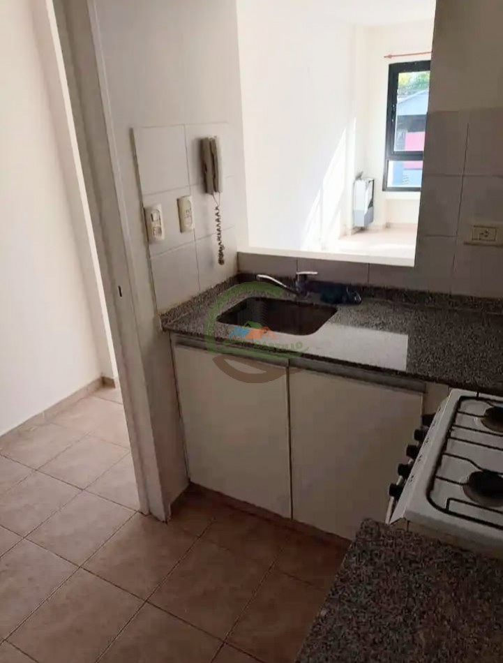 Monoambiente 38m2 - La Plata