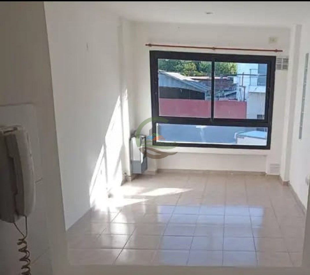 Monoambiente 38m2 - La Plata