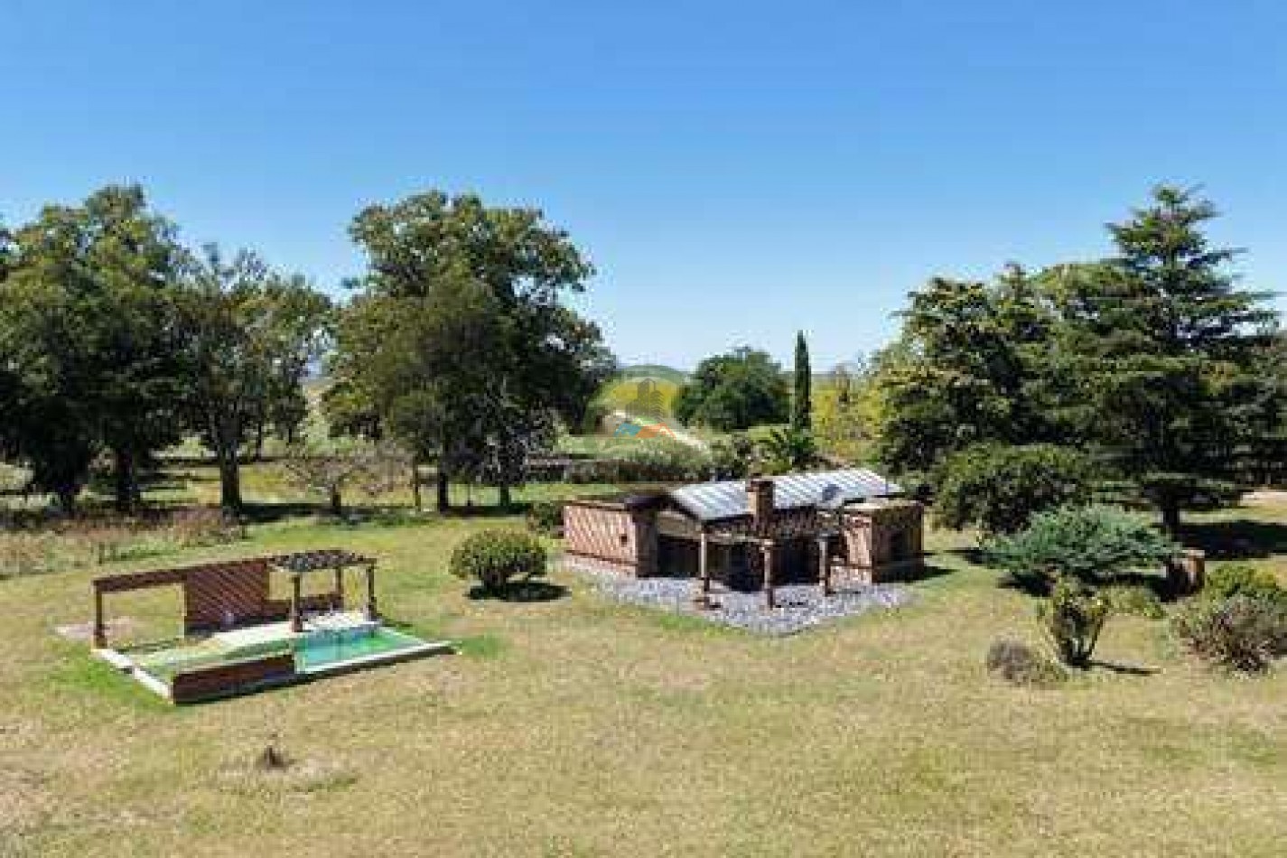 2057 Ha Mixto - Loberia