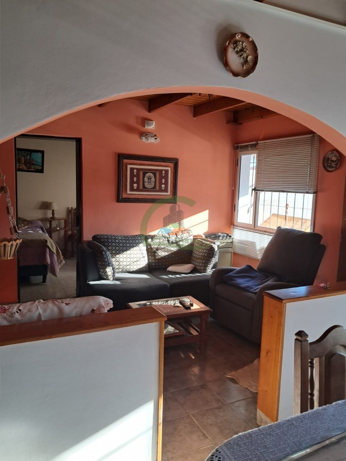 Casa tipo cabaña con pileta - Trelew