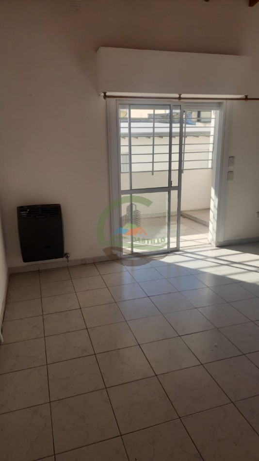 Departamento 2 Ambientes - Calle 72 entre 1 y 2 - La Plata